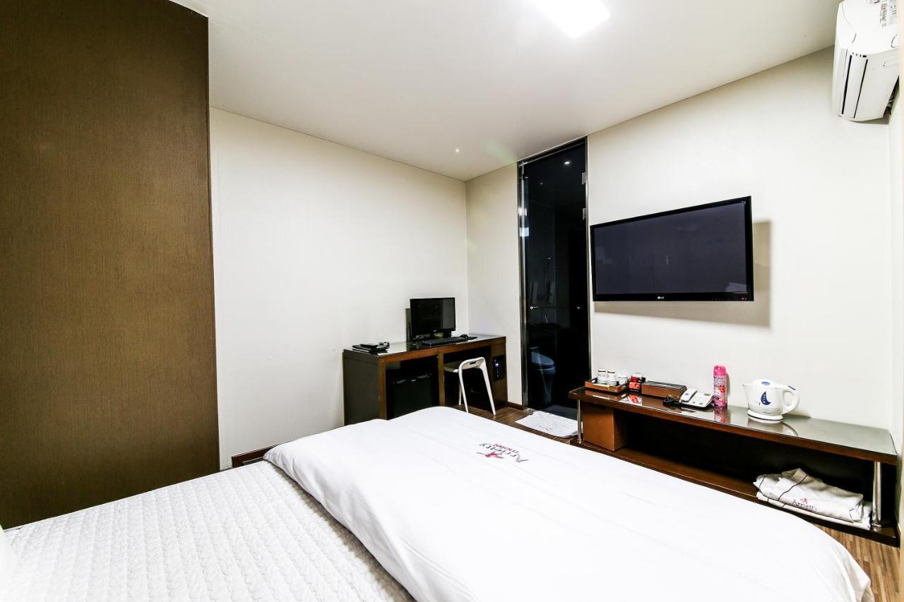 Gyeongju Arrietty Motel Buitenkant foto
