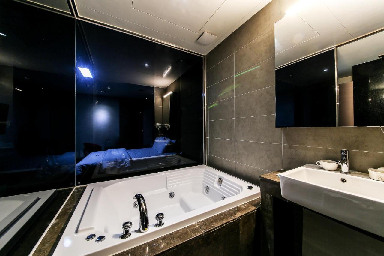 Gyeongju Arrietty Motel Buitenkant foto