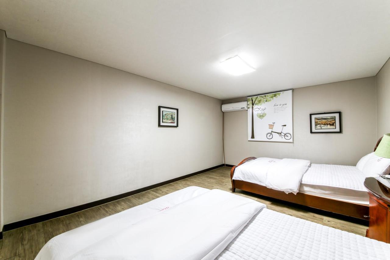 Gyeongju Arrietty Motel Buitenkant foto